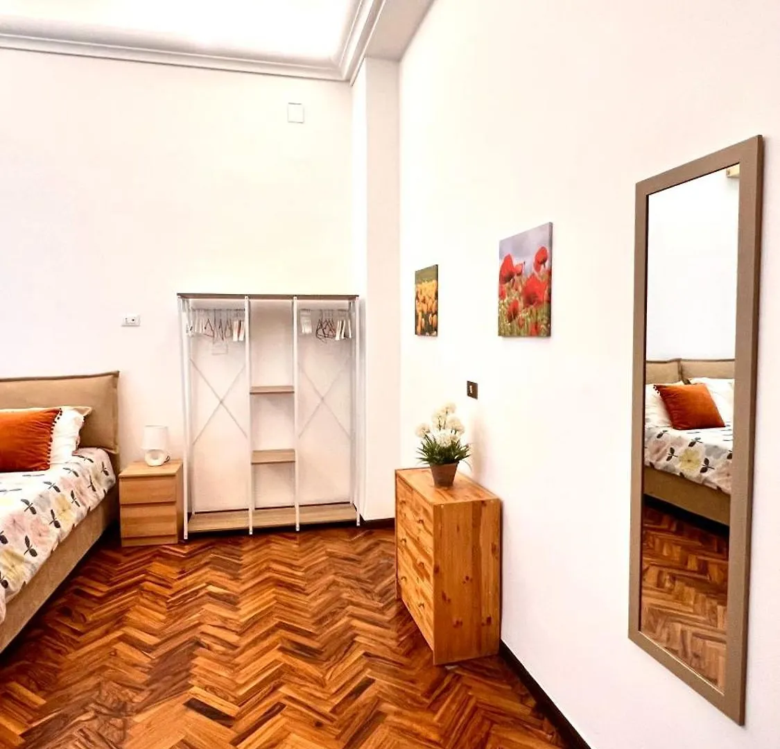 Kasa Porto Apartment Palermo 0*,  Italy
